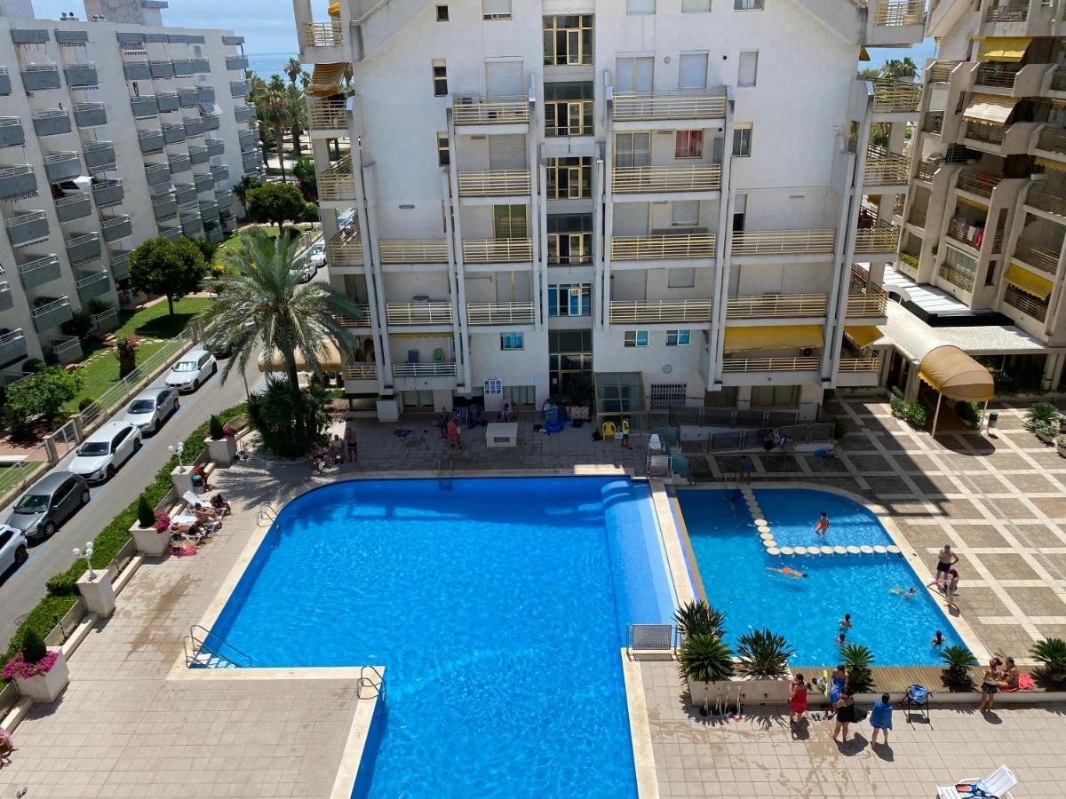 Apartamento Con Piscina En 1ª Linea De Playa En Salou Bagian luar foto