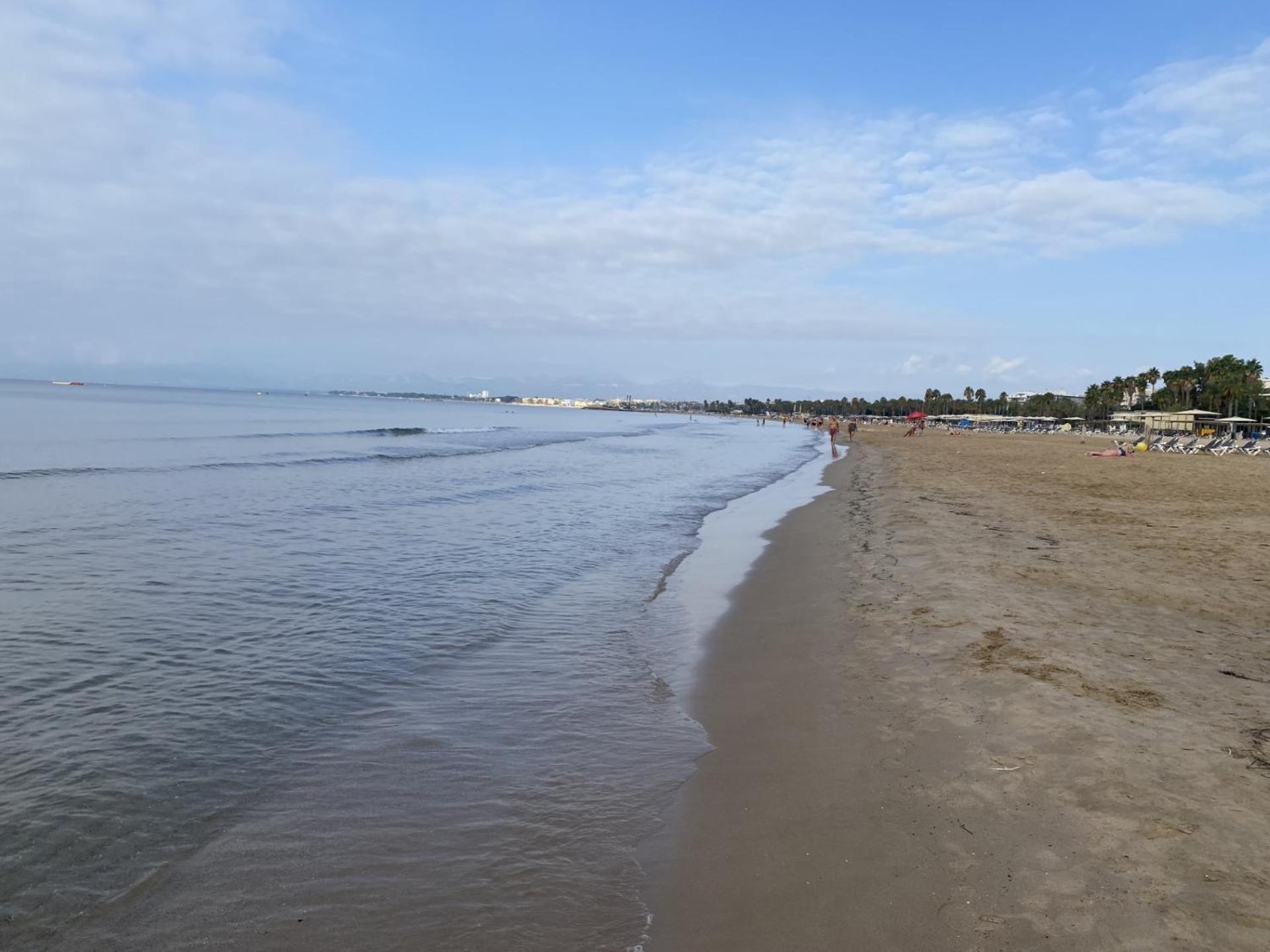 Apartamento Con Piscina En 1ª Linea De Playa En Salou Bagian luar foto