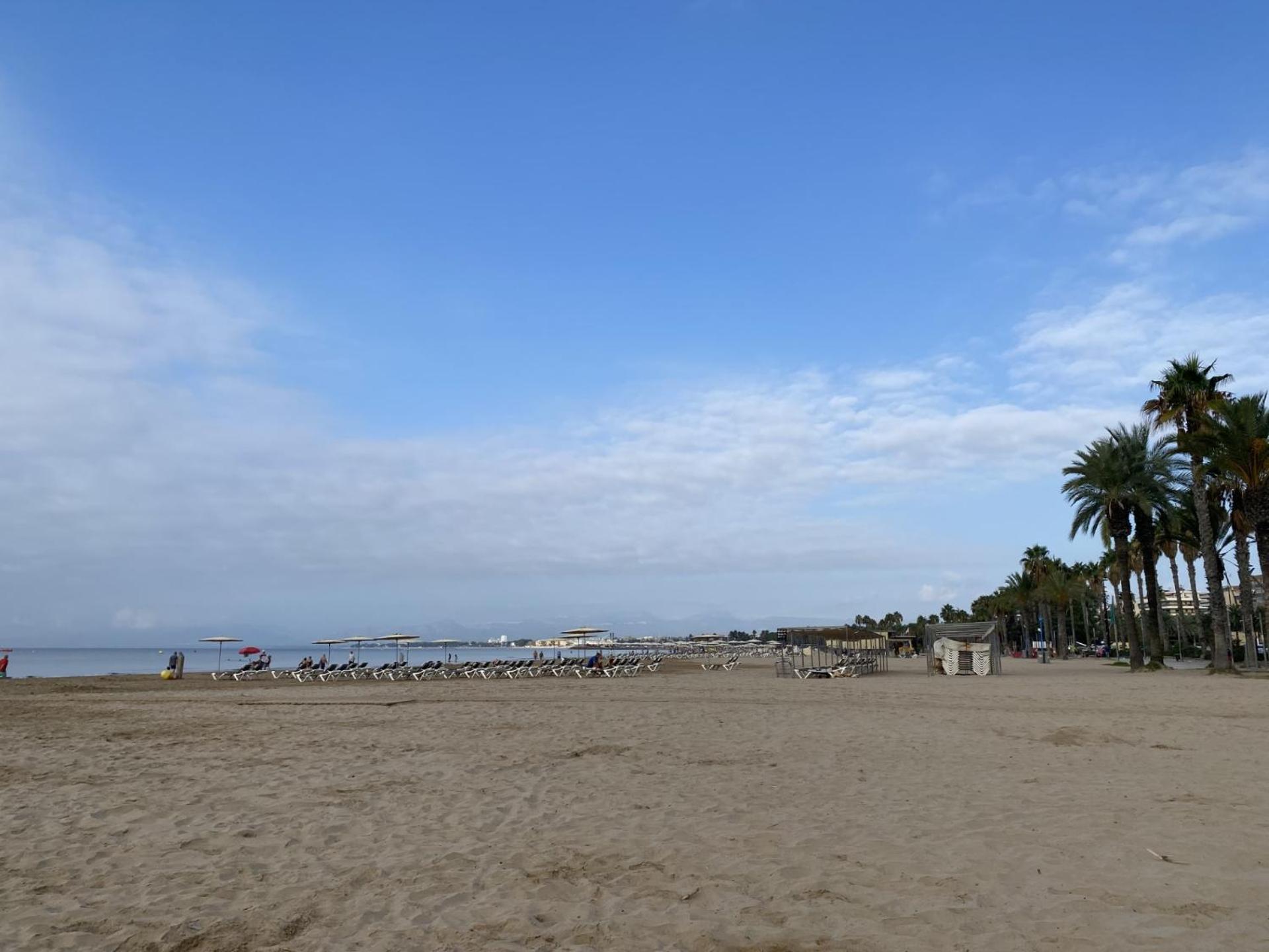 Apartamento Con Piscina En 1ª Linea De Playa En Salou Bagian luar foto